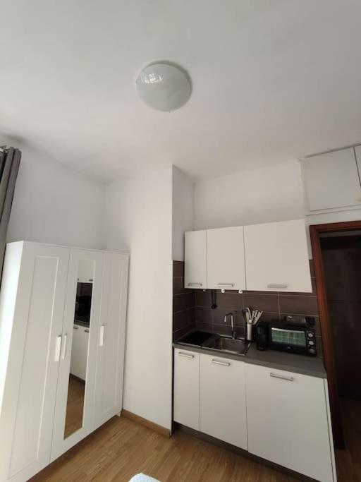 Monolocale New: Torino Centro Apartment Ngoại thất bức ảnh